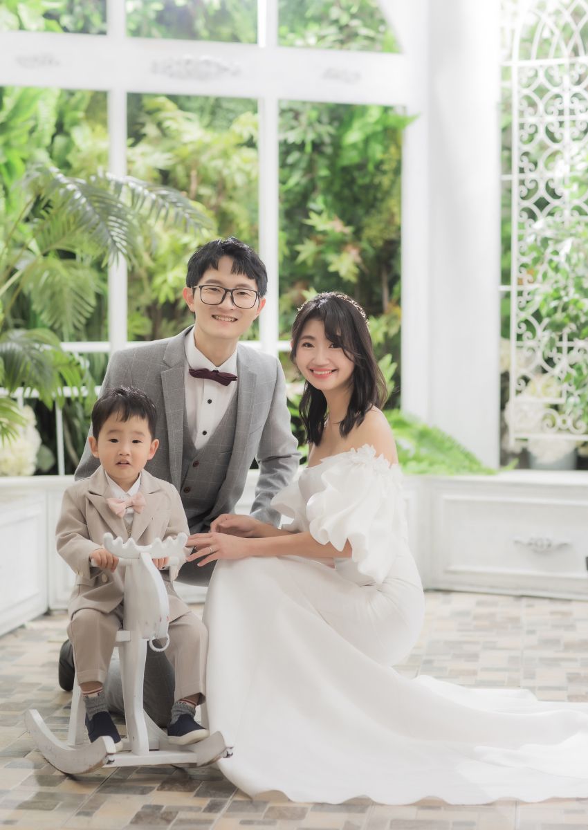 新竹法國巴黎婚紗全家福作品 5